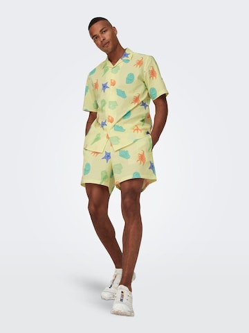 Shorts de bain '22029348' Only & Sons en jaune