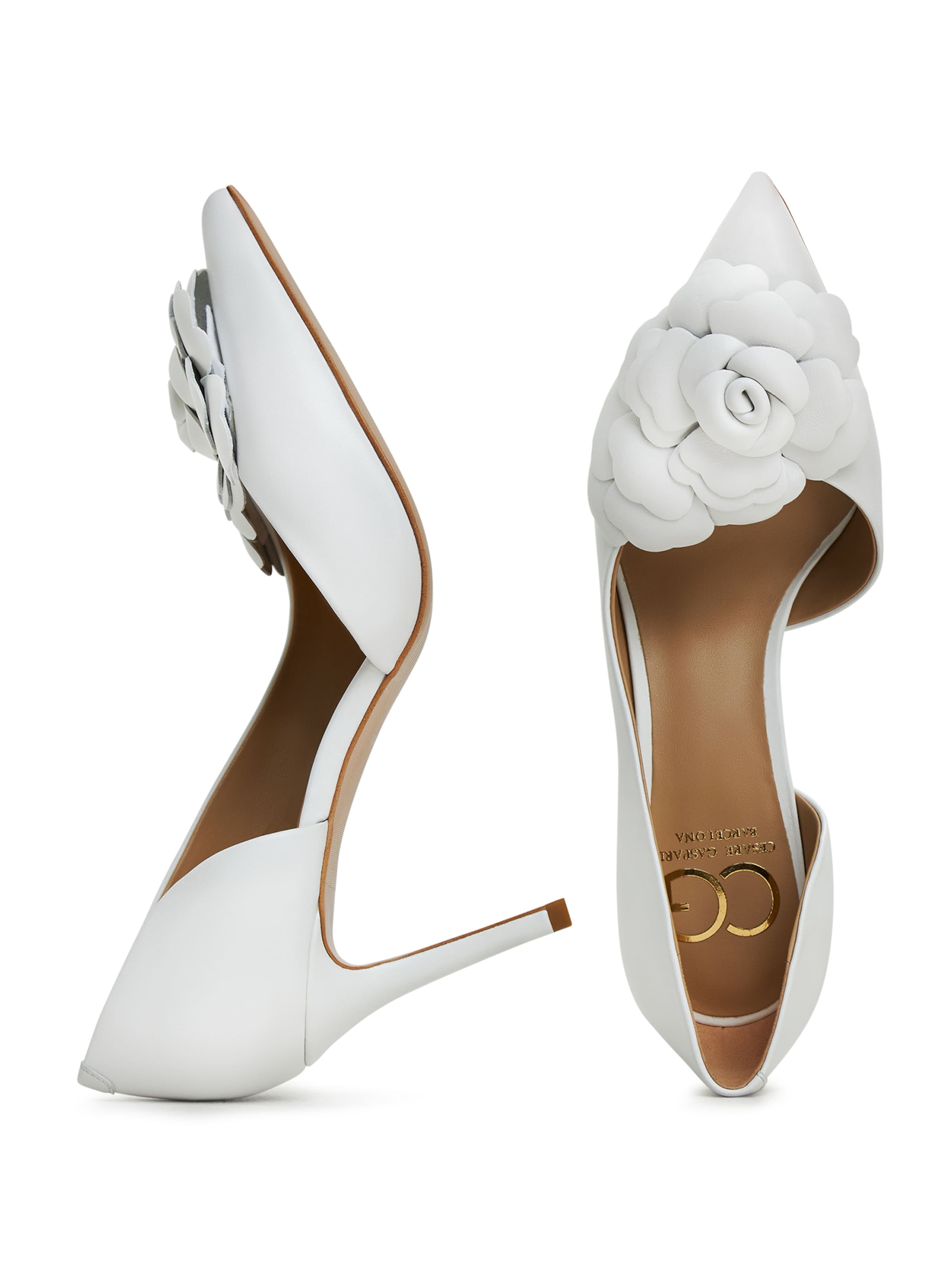 CESARE GASPARI Pumps in Wit