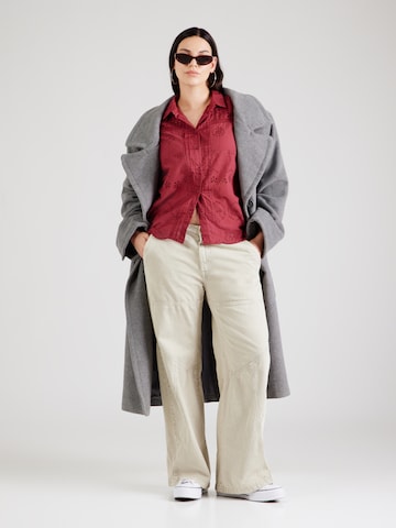 Camicia da donna 'CARSURI' di ONLY Carmakoma in rosso