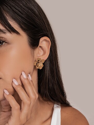 Hey Happiness Earrings 'Petal Blossom' in Gold