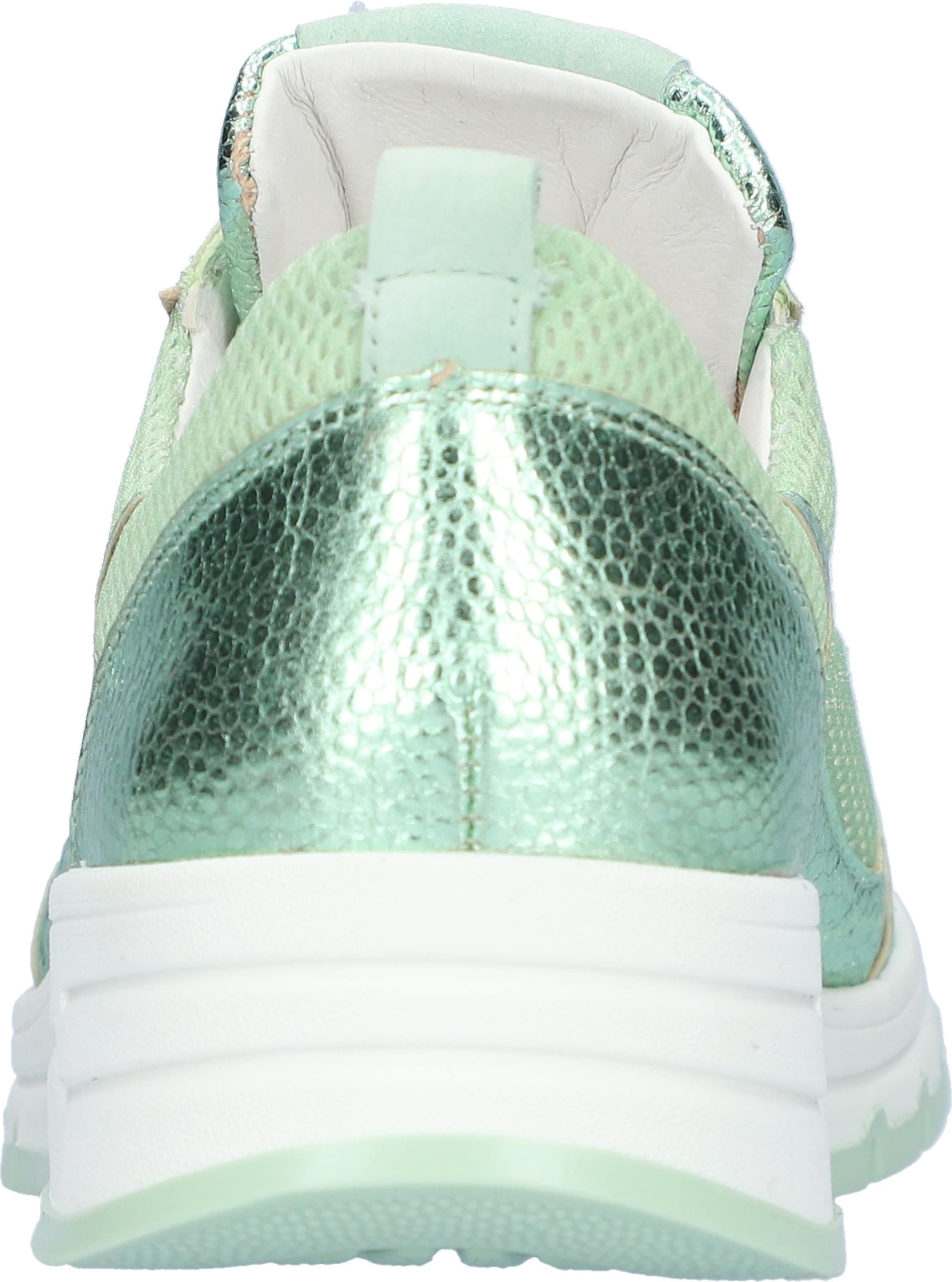 WALDLÄUFER Sneakers in Green