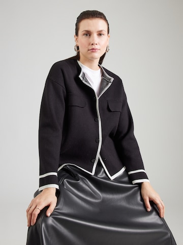 MORE & MORE Neuletakki värissä musta: etupuoli