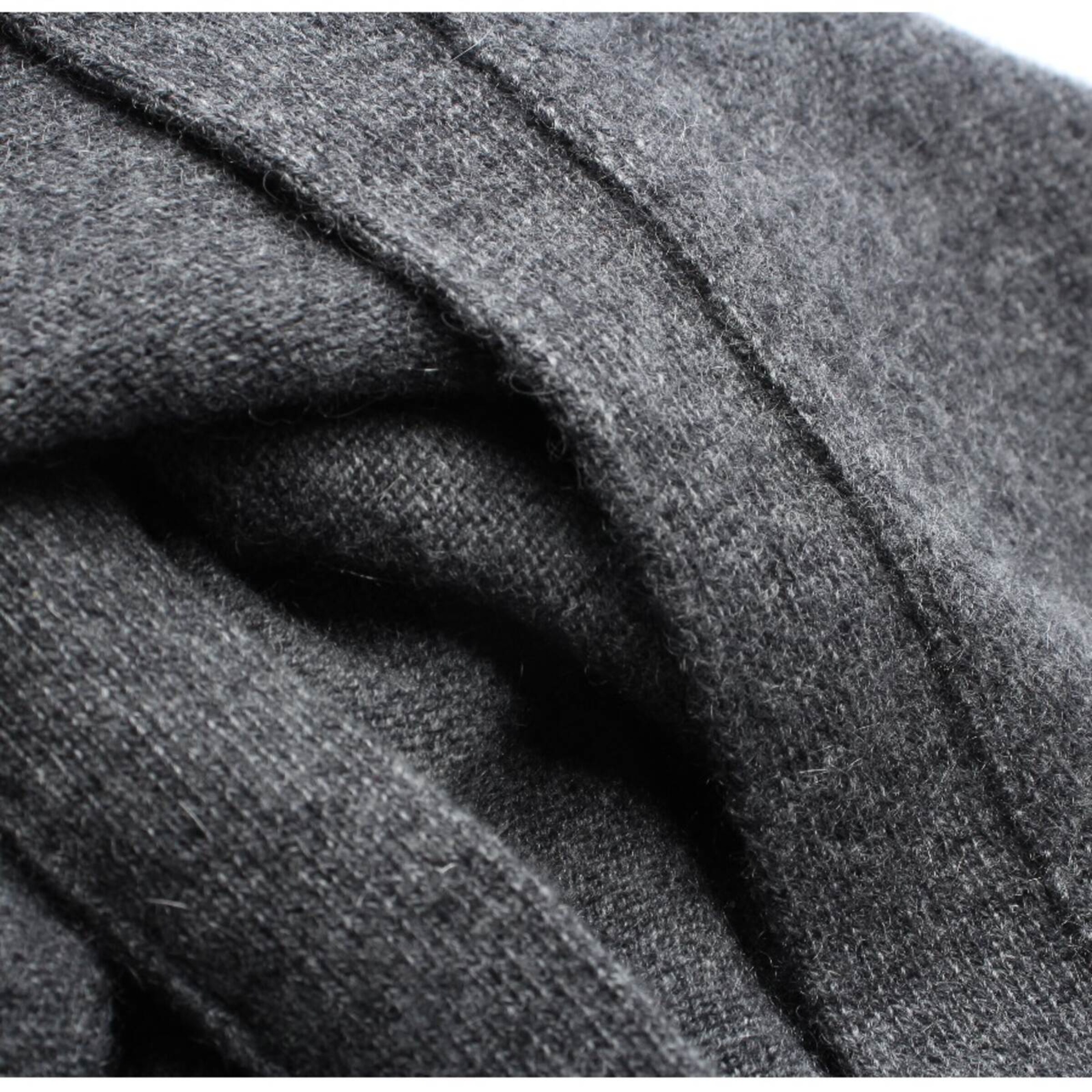 Brunello Cucinelli Sweater & Cardigan in S in Grey