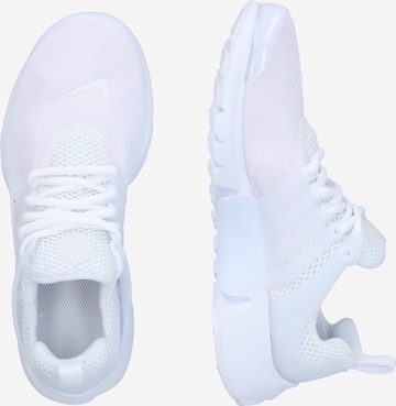 Nike Sportswear Trampki 'Presto' w kolorze biały