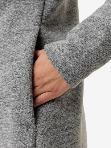 VAUDE Jacke ' Tinshan' in Grau
