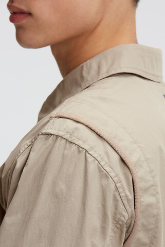 CAMP DAVID Between-Season Jacket in Beige