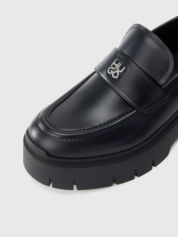 HUGO Шлепанцы 'Kris' в Черный