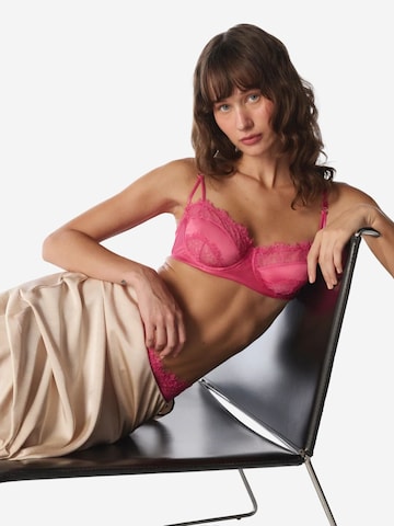 Classique Soutien-gorge 'BHs & Bralettes' Penti en rose