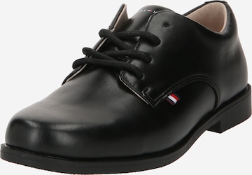 TOMMY HILFIGER Χαμηλό παπούτσι σε μαύρο: μπροστά