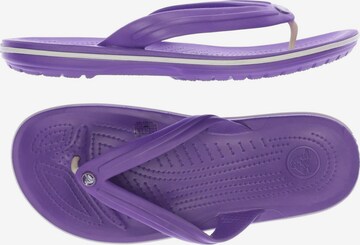 Crocs Sandalen 41,5 in Lila: predná strana