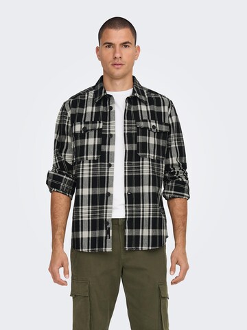 Only & Sons - Ajuste regular Camisa 'Milo' en negro: frente