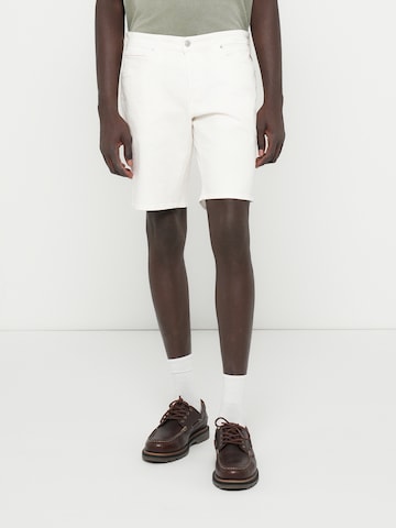 REPLAY Regular Jeans 'GROVER' in Wit: voorkant