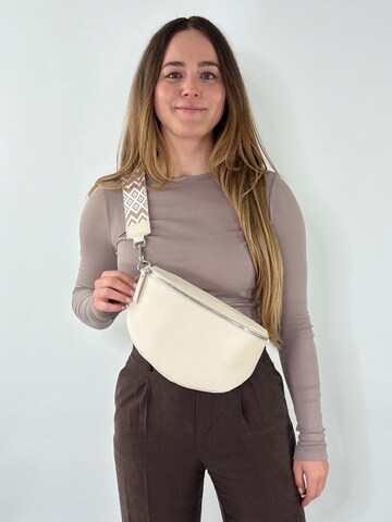 Marsupio 'THEA large' di lePelou in beige: frontale