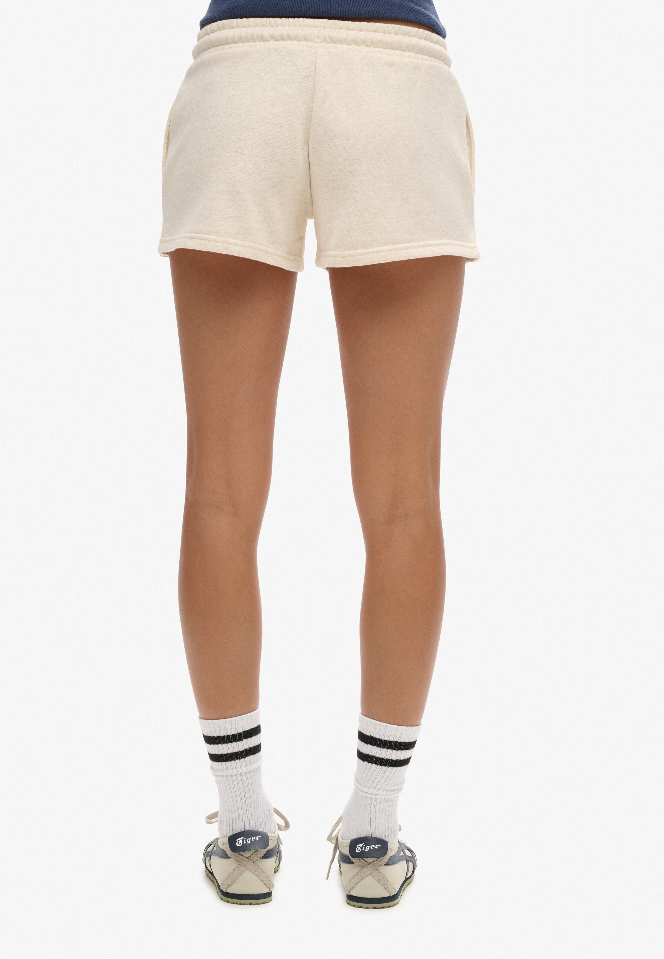 Superdry Regular Broek 'Essential' in Beige