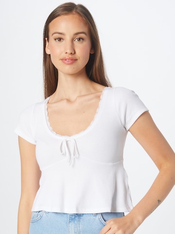 T-shirt HOLLISTER en blanc : devant