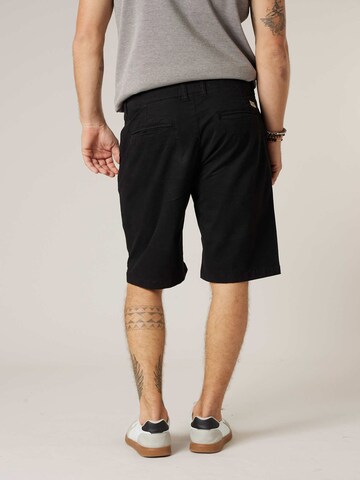 Regular Pantalon chino 'Varty' Deeluxe en noir