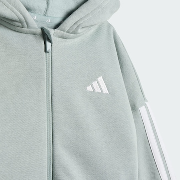 Survêtement 'Essentials' ADIDAS SPORTSWEAR en vert