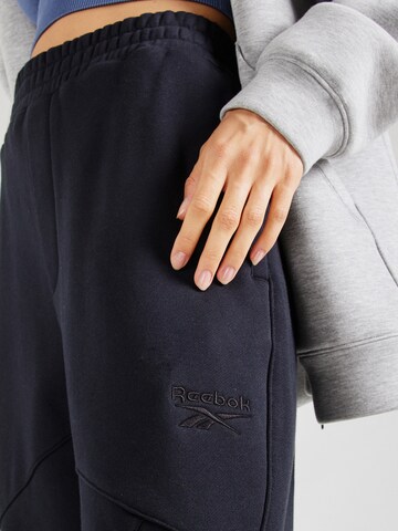 Reebok Свободный крой Штаны в Черный