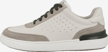 CLARKS Sneaker 'CourtLite Tor' in Beige