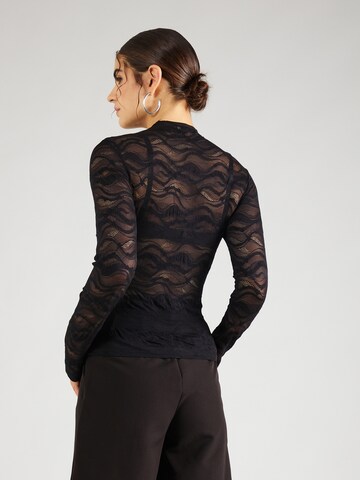 ABOUT YOU Shirt 'Reese' in Black