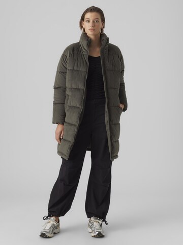 VERO MODA Winter Coat in Green