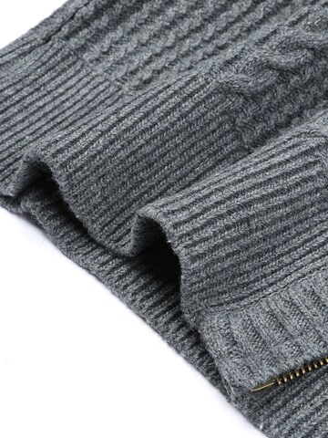 Youthup Knit Cardigan in Grey