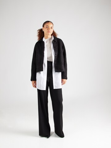 Veste mi-saison VERO MODA en noir