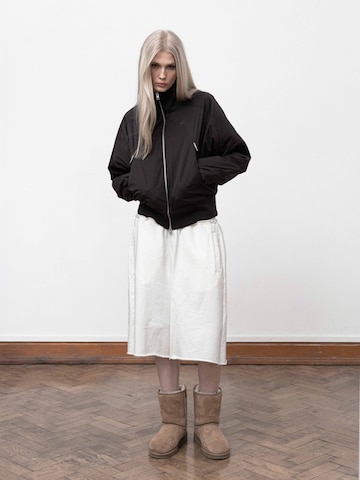 ENRAGE Overgangsjakke 'AUDIO BOMBER JACKET' i brun