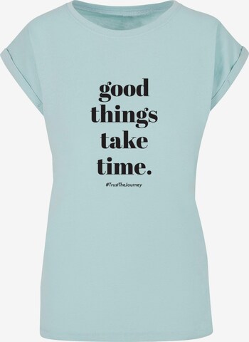 Maglietta 'Good Things Take Time' di Merchcode in blu: frontale