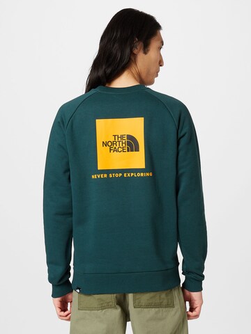 THE NORTH FACE Sweatshirt 'REDBOX' i grön