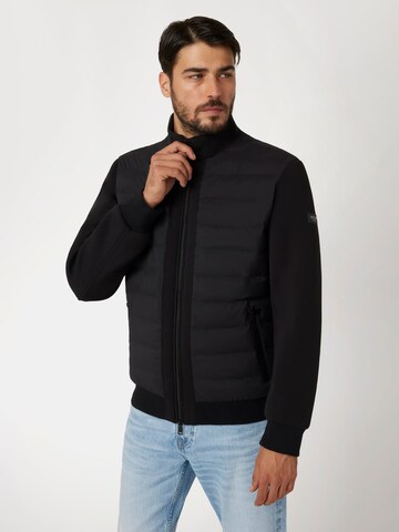 GUESS Jacke in Schwarz: Vorderseite