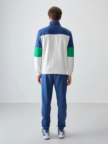 Completo per l'allenamento di Tommy Life in blu