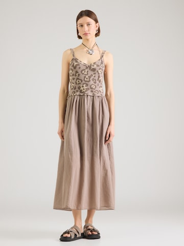 Abito 'Sa44lly' di Hailys in grigio: frontale