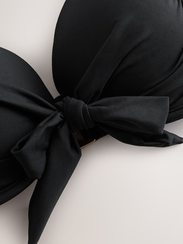 Push-up Sutien costum de baie de la Next pe negru