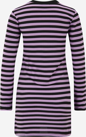 Robe Trendyol Petite en violet