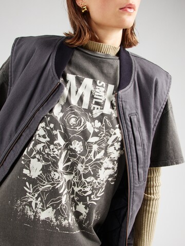 QS T-Shirt in Grau