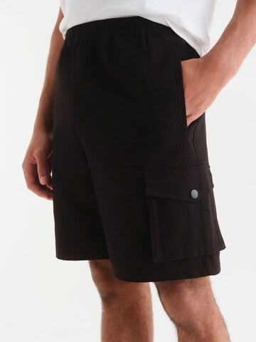 TRAPP Regular Cargo trousers 'John' in Black