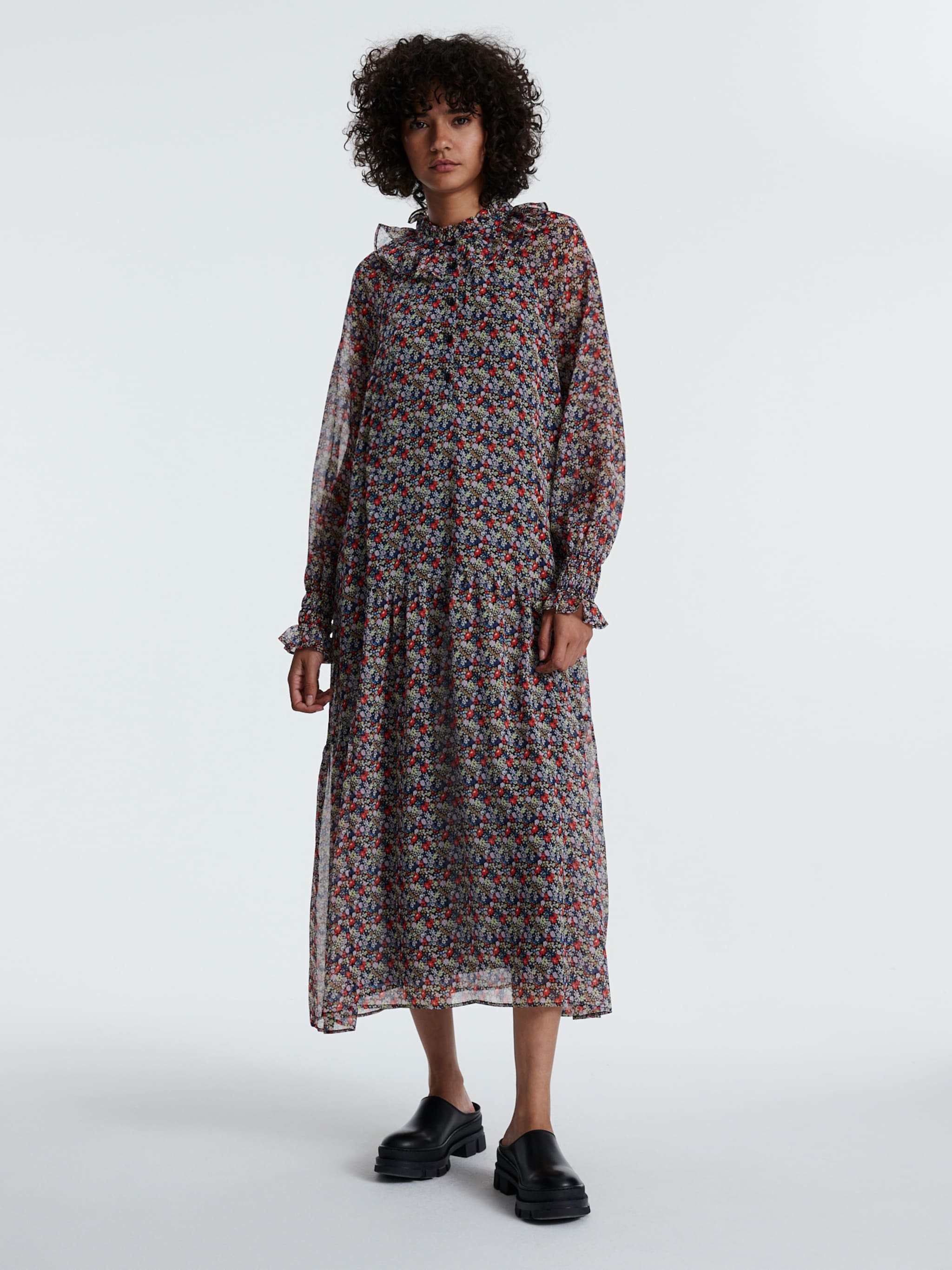 EDITED Produkter Kjole 'Nastasja' blandingsfarvet