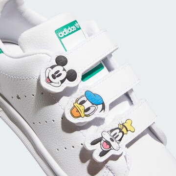 Baskets 'Disney Stan Smith' ADIDAS ORIGINALS en blanc