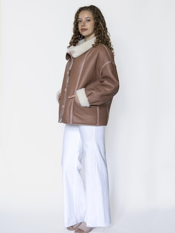 Just things we like - Chaqueta de invierno 'Nana' en marrón