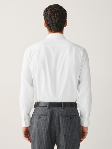 Next Regularny krój Koszula w kolorze biały