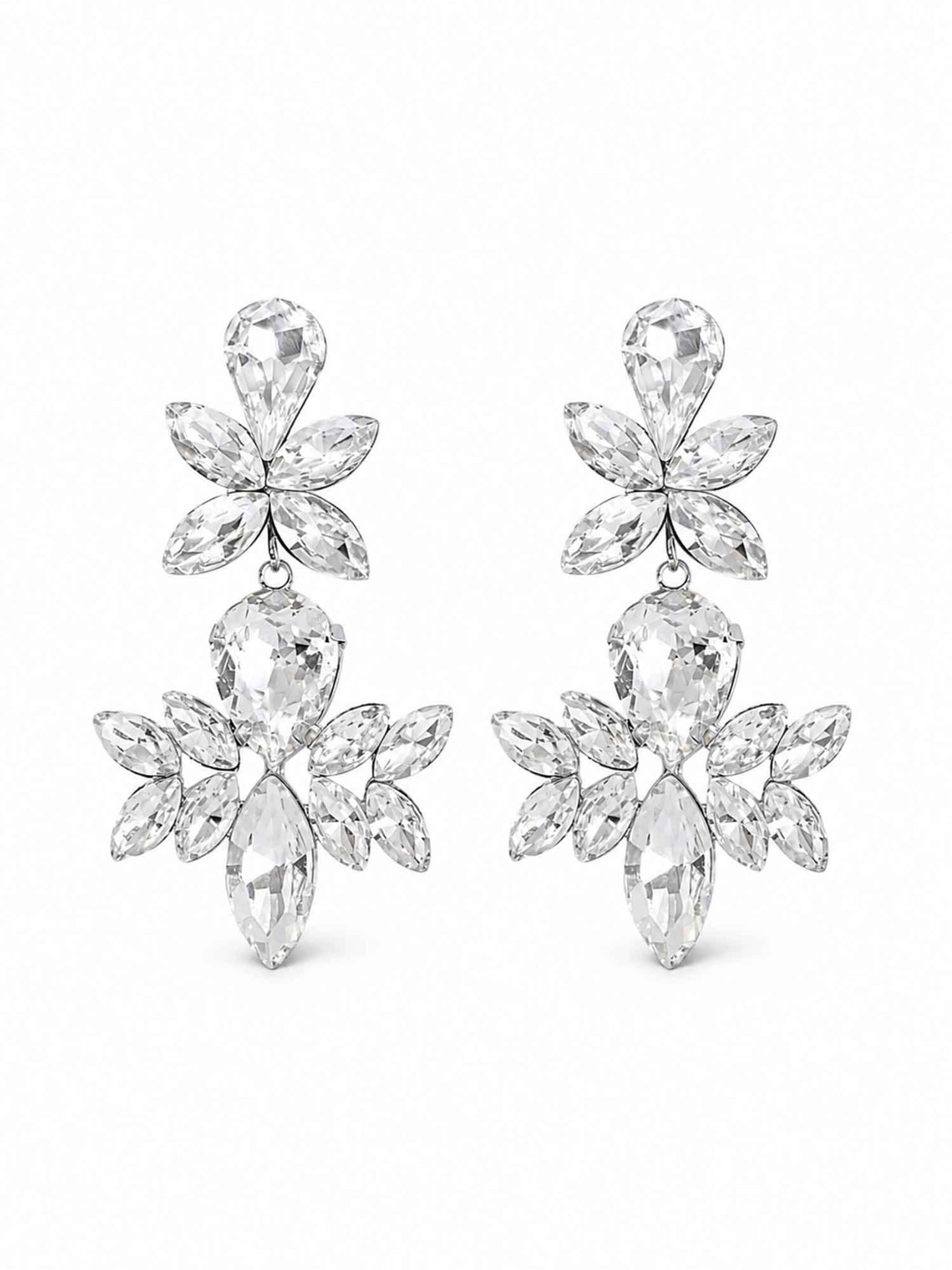 RteRmeNaušnice 'Trystan Crystal Drop Earrings' - srebro boja: prednji dio
