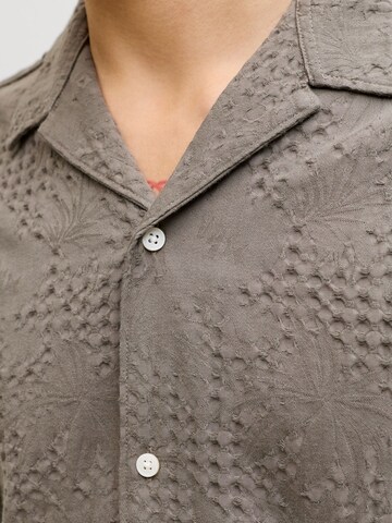 JACK & JONES Comfort fit Button Up Shirt in Green