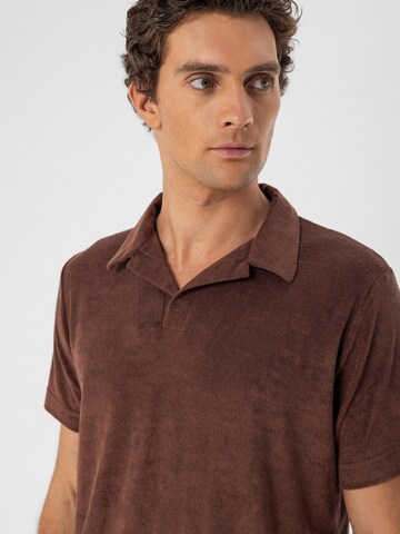 Antioch Shirt in Brown