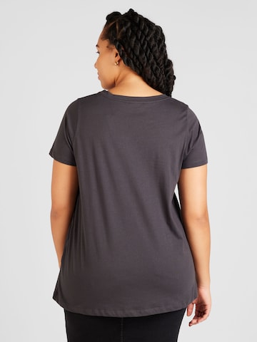 T-shirt 'CARELEKTRA' ONLY Carmakoma en gris