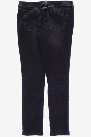 s.Oliver Jeans in 30-31 in Grey
