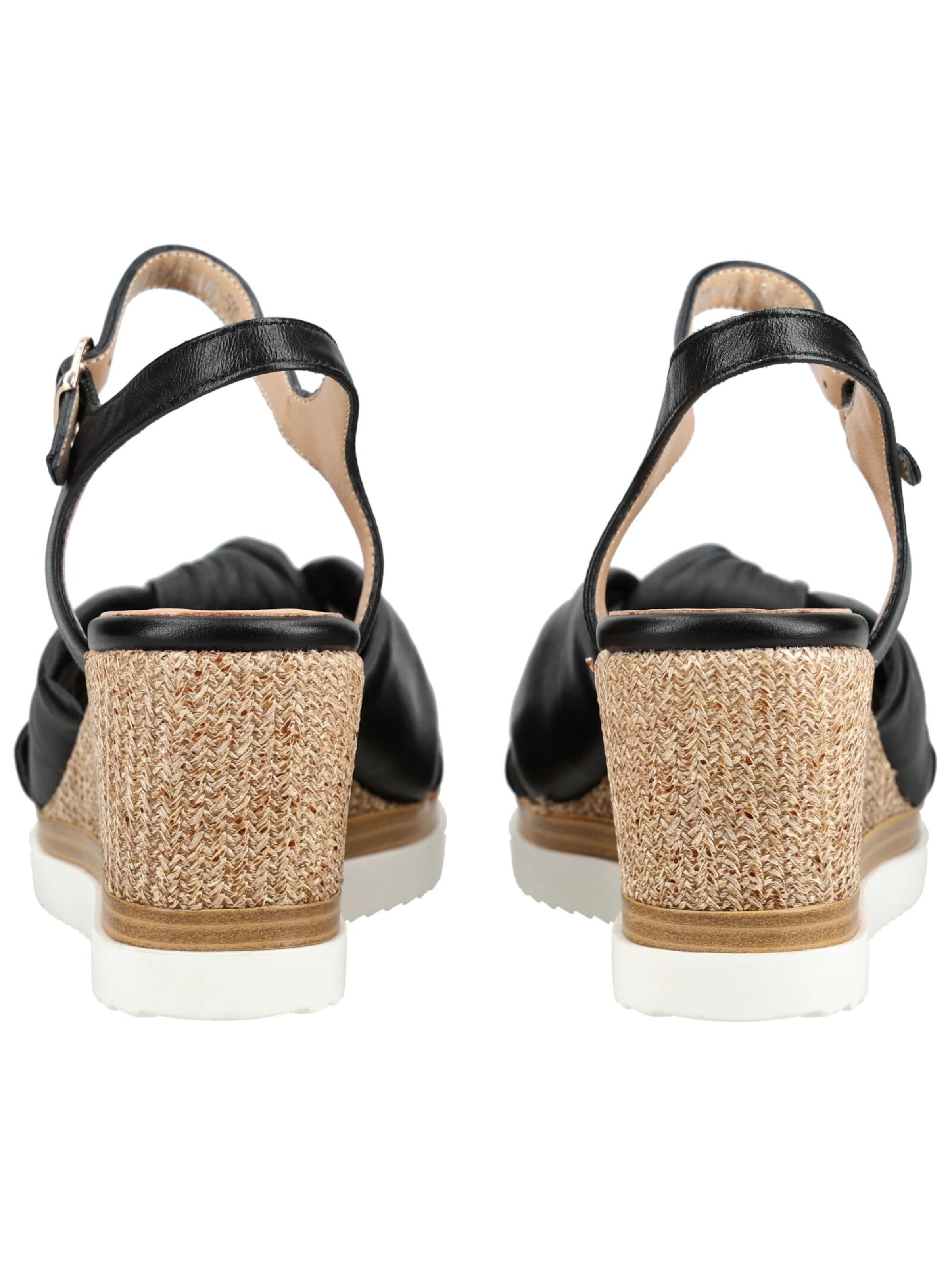 Regarde le Ciel Strap sandal in Black