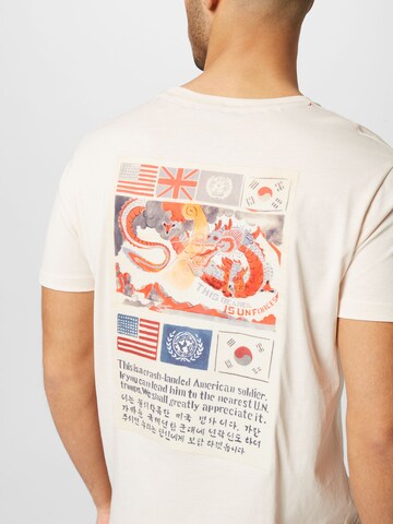 ALPHA INDUSTRIES T-shirt i vit