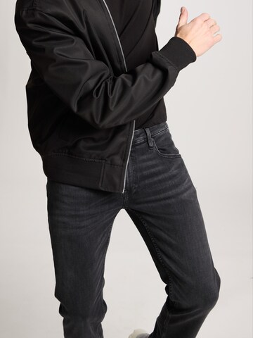 CROSS JEANS Slimfit Jeans ' Damien ' in Grau