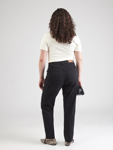 ONLY Carmakoma Regular Jeans 'CARELLIE' in Black